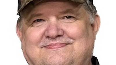 Greg LeeReese Hewlett