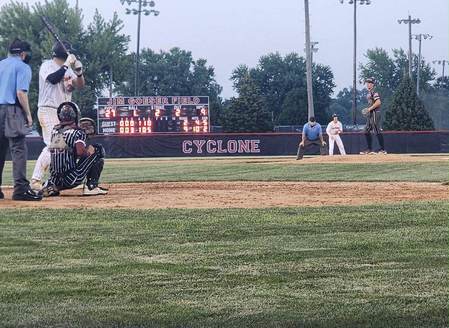 Clarke baseball at Harlan in substate round two.