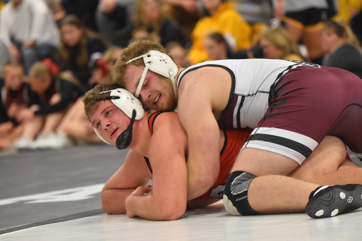 Cole Binning works on Creston’s Quinten Fuller. Binning won by medical forfeit in the fourth consolation round.