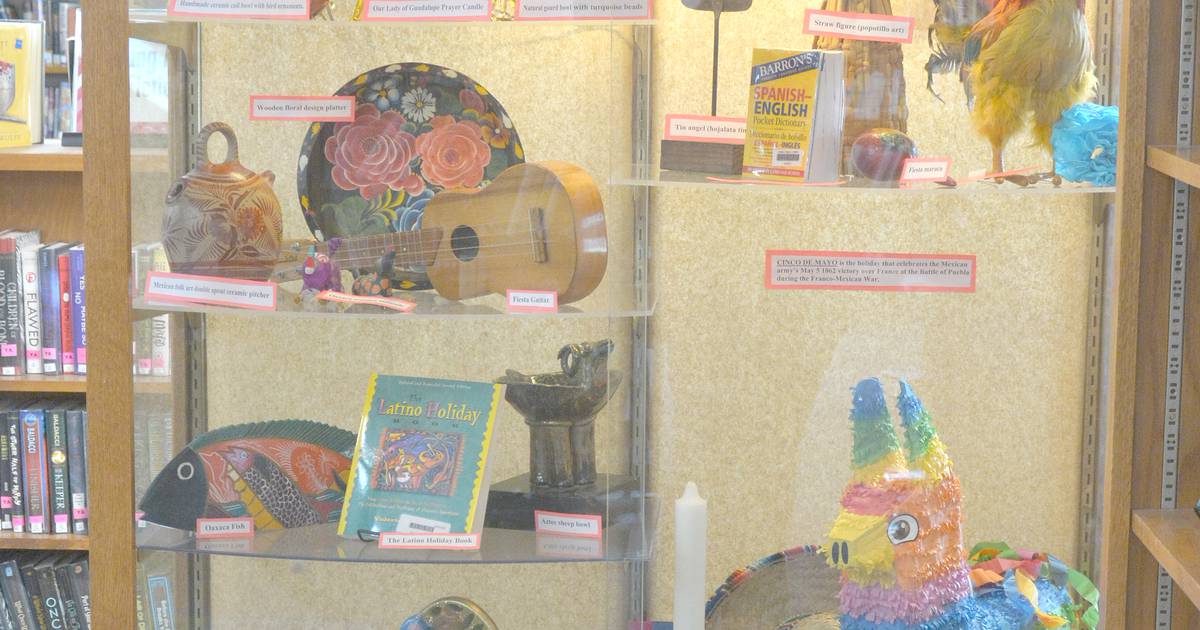 At the library... OsceolaSentinel Tribune