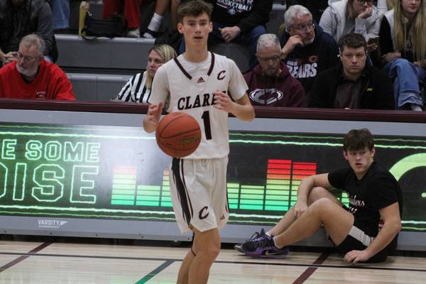 Panthers roll past Clarke, 80-42