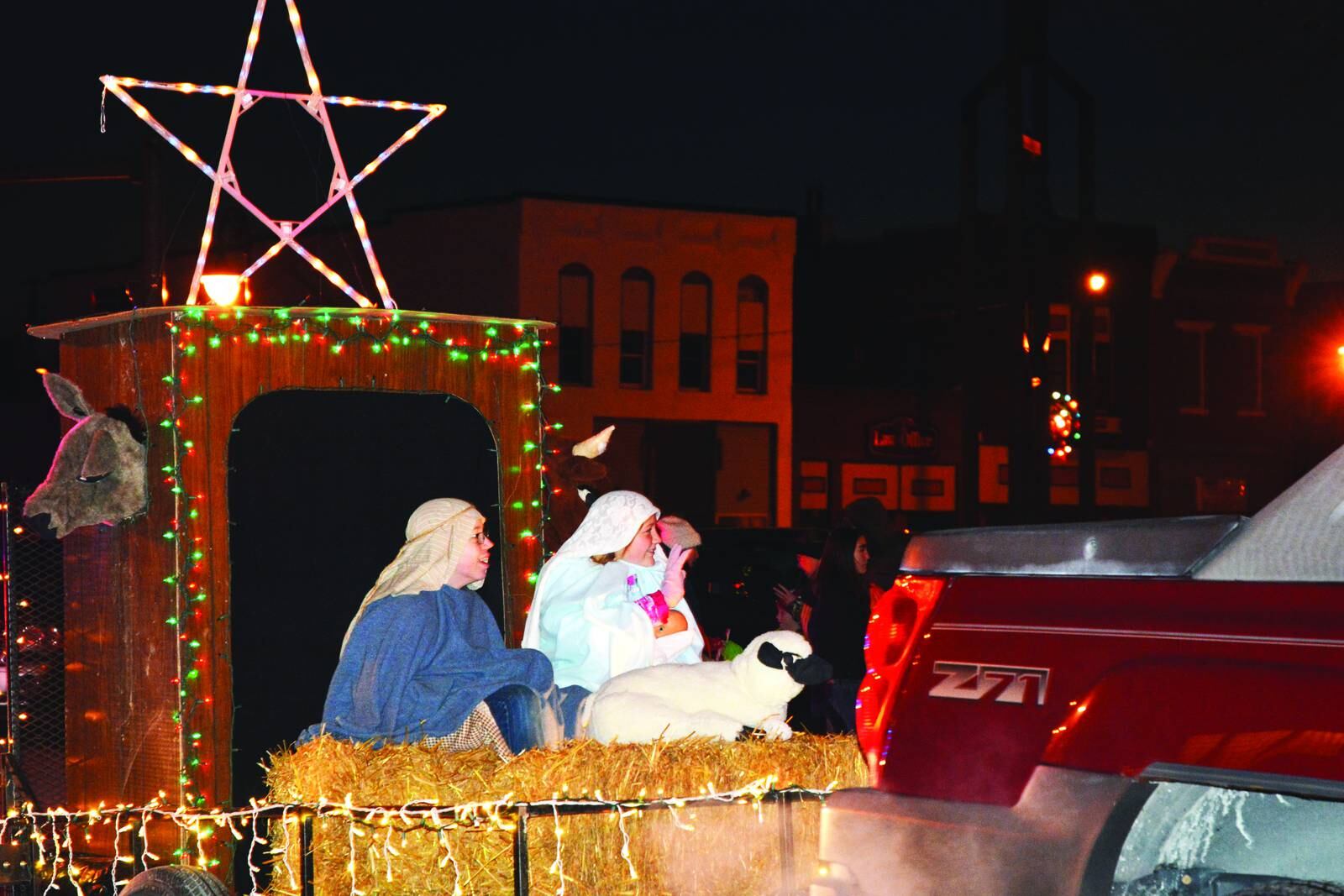 Osceola’s Lighted Parade OsceolaSentinel Tribune