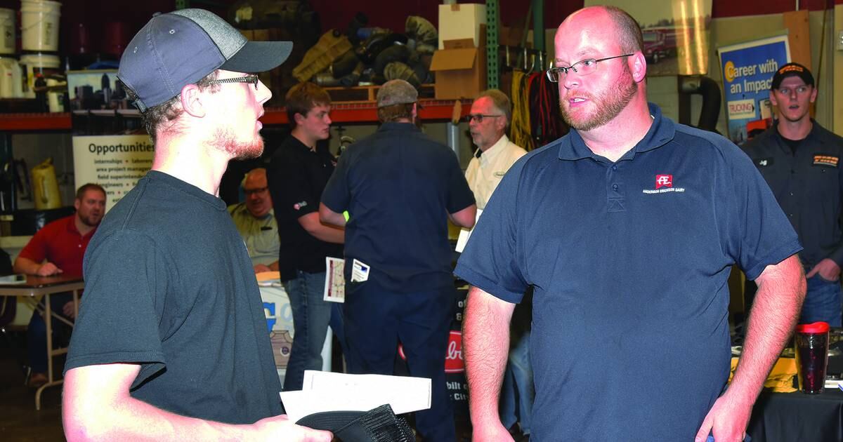 Osceola students attend DMACC job fair OsceolaSentinel Tribune